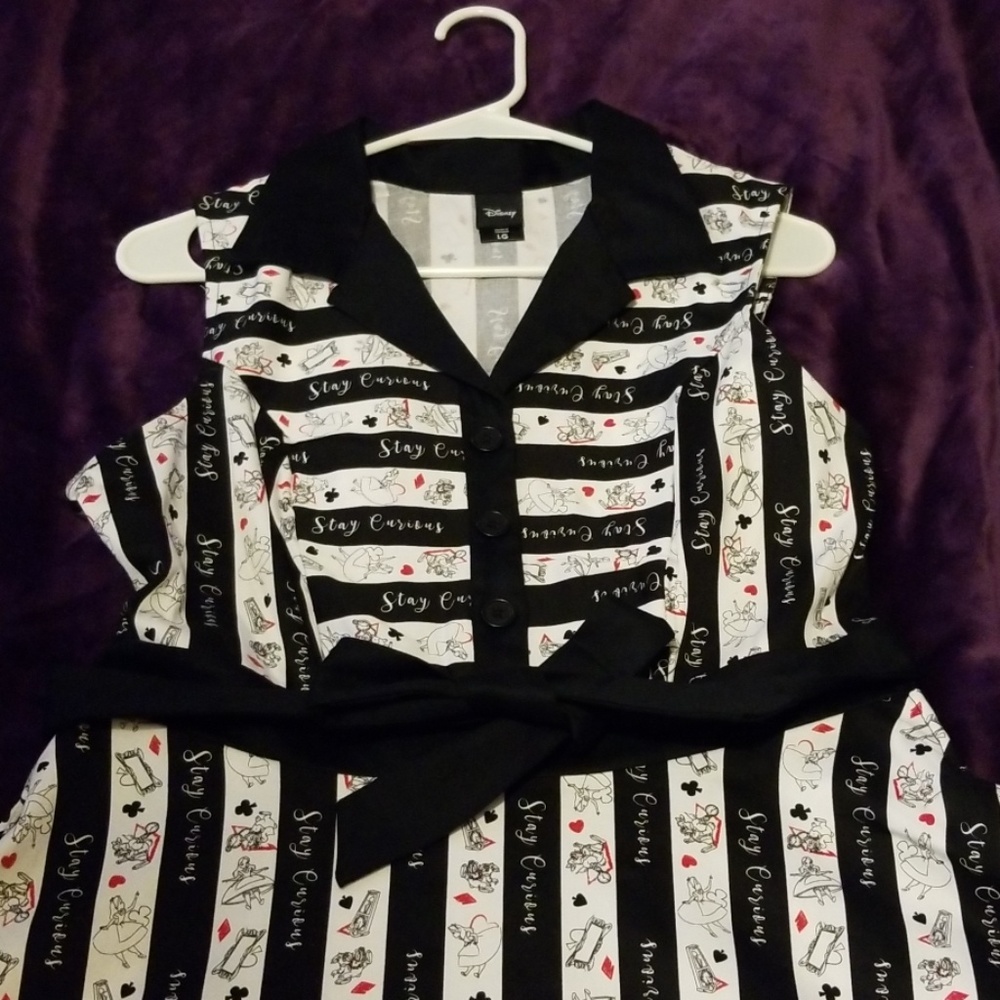 Disney Alice in Wonderland dress